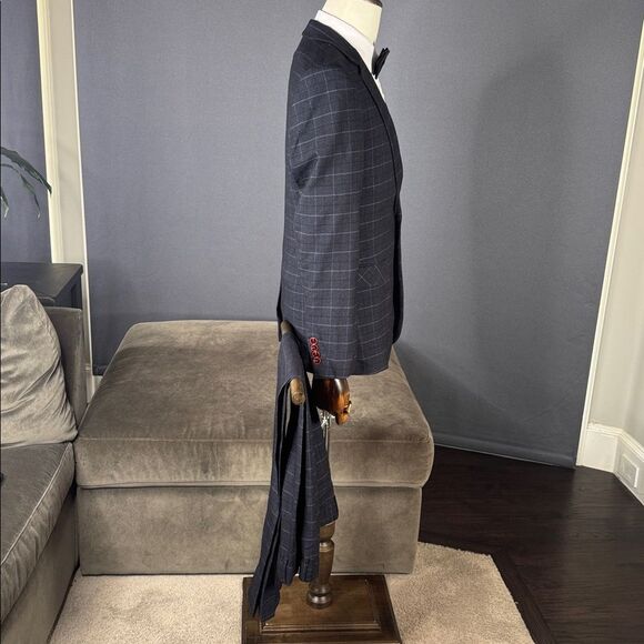 Men’s Dark Blue Plaid 3 Piece Formal Business Suit Jacket 34 Pants 32 NWT - Picture 4 of 16
